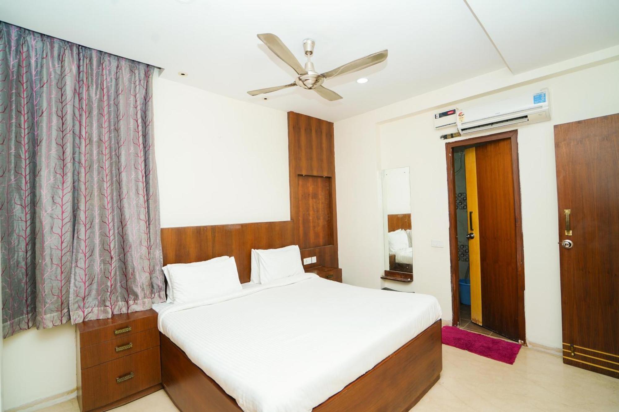 Golden Villa - Duplex House With Private Theater - Near To Alipiri And Bhudevi Ttd Ticket Counter And Kapilateertham تيروباتي المظهر الخارجي الصورة