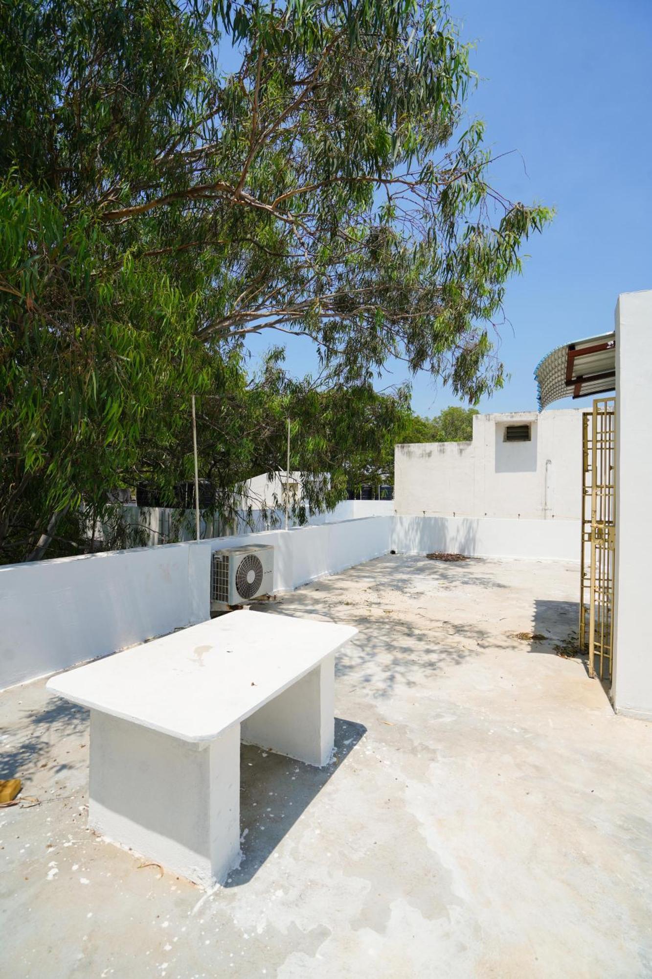 Golden Villa - Duplex House With Private Theater - Near To Alipiri And Bhudevi Ttd Ticket Counter And Kapilateertham تيروباتي المظهر الخارجي الصورة
